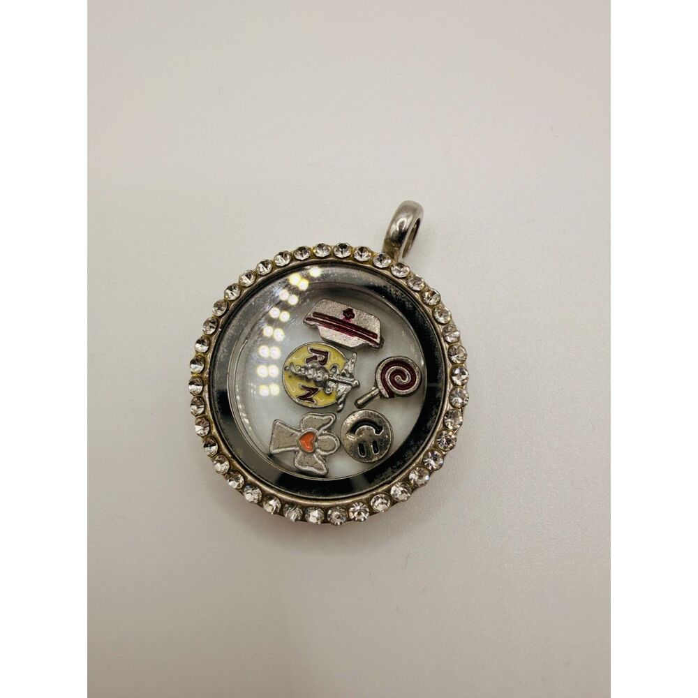Nurse Charm Pendant - Mini Charms
